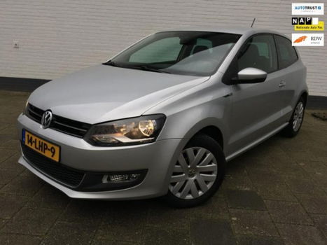 Volkswagen Polo - 1.2 TSI Highline NAP/Cruise/Navi/Camera/Climat/Sportstoelen/2e eigenaar - 1