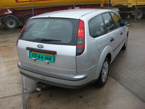 Ford Focus Wagon - 1.6 TDCI Ambiente airco - 1