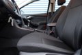 Ford Focus Wagon - 1.0 Titanium Airco, Bluetooth, PDC, LM Velgen - 1 - Thumbnail