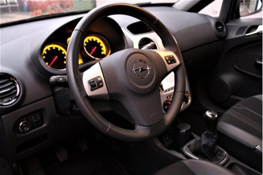 Opel Corsa - 1.2-16V Cosmo |Nap|Navi|Start Stop| - 1