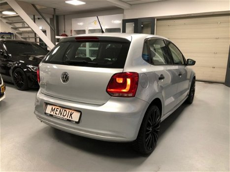 Volkswagen Polo - 1.2 Comfortline zeer lage km - 1