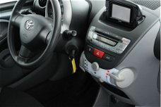 Toyota Aygo - 1.0-12V Comfort Navigator Automaat 5-drs | AIRCO -A.S. ZONDAG OPEN