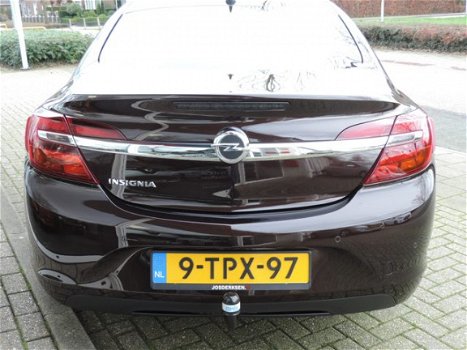 Opel Insignia - 1.4 T EcoFLEX Business+ - Nav | Stoel/stuur verw | Afn trekh | - 1