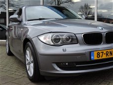 BMW 1-serie - 118i Business Line Ultimate Edition Automaat - Schuifdak | PDC | Climat/Cruise | Afn.