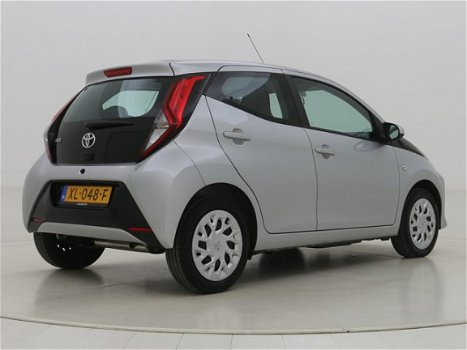 Toyota Aygo - 1.0 Vvt-I X-Play - 1