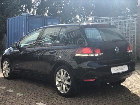 Volkswagen Golf - 1.4 TSI Highline PDC CLIMA MULTI 17' ALC - 1