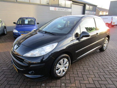 Peugeot 207 - 1.4-16V XR airco - 1