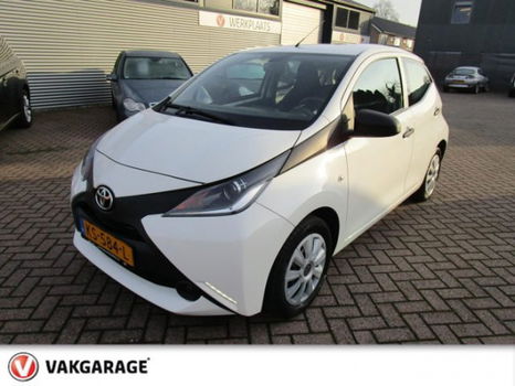 Toyota Aygo - 1.0 VVT-i x-now airco - 1