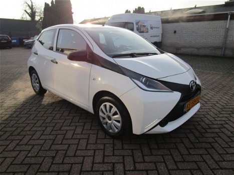 Toyota Aygo - 1.0 VVT-i x-now airco - 1