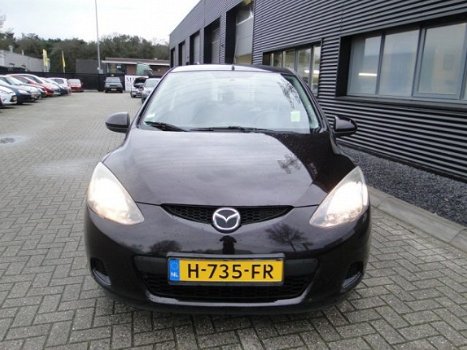 Mazda 2 - 2 1.3 S-VT Exclusive, 2 Set Banden. boekjes, APK - 1