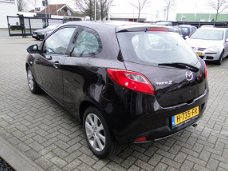 Mazda 2 - 2 1.3 S-VT Exclusive, 2 Set Banden. boekjes, APK