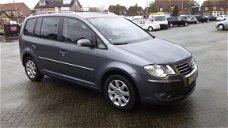 Volkswagen Touran - 1.4 TSI Highline met clima, cruise, etc