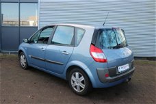 Renault Scénic - 1.6-16V Dynamique Luxe