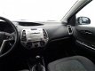 Hyundai i20 - 1.2i 5 drs DynamicVersion AIRCO - 1 - Thumbnail