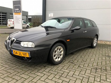 Alfa Romeo 156 Sportwagon - 2.0 JTS Distinctive - 1