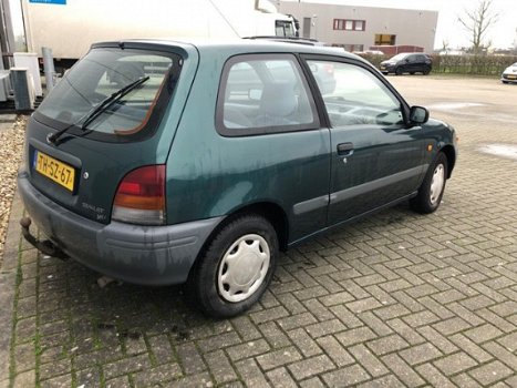 Toyota Starlet - 1.3-16V GLi - 1