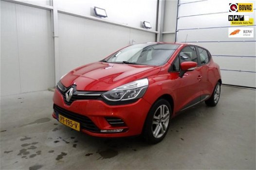 Renault Clio - 0.9 TCe Zen | Cruise Control | DAB+ | Navigatie | Stuurwielbediening - 1