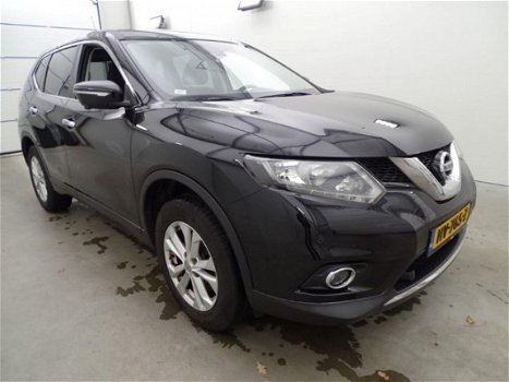 Nissan X-Trail - 1.6 DIG-T Business 7p. | Panoramadak | Achteruitrijcamera | Climate Control - 1