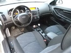 Kia Pro cee'd - 1.4 Challenge