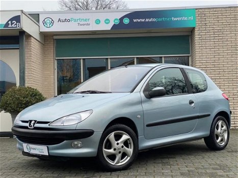 Peugeot 206 - 1.4 GENTRY PREMIUM AIRCO LMV - 1