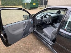 Opel Corsa - 1.2-16V Elegance rijdt en schakelt perfect 100% motorisch APK TOT JULI 2020