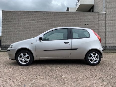 Fiat Punto - 1.2 GO APK TOT 2020 April Nette auto Rijdt en schakelt perfect 100% technisch - 1