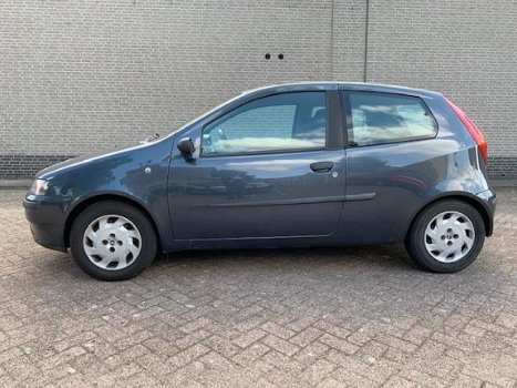 Fiat Punto - 1.2 S Nieuwe APK Dealer onderhouden Rijdt en schakelt goed - 1