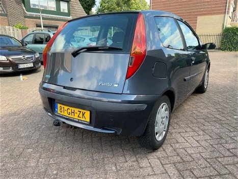 Fiat Punto - 1.2 S Nieuwe APK Dealer onderhouden Rijdt en schakelt goed - 1