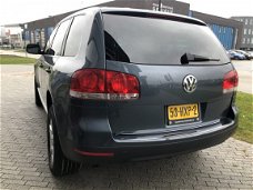 Volkswagen Touareg - 3.2 V6