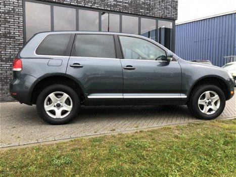 Volkswagen Touareg - 3.2 V6 - 1