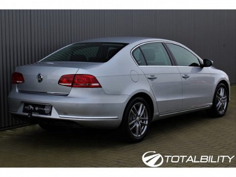 Volkswagen Passat - 1.6 TDI Comfortline Executive Edition - 1