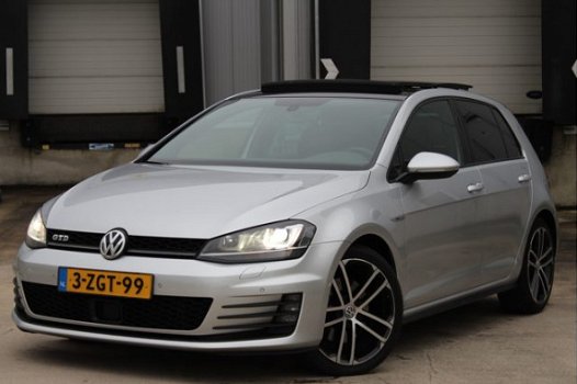 Volkswagen Golf - 2.0 TDI GTD 184 PK 2015 Edition 40 | Pano | adap - 1