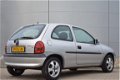 Opel Corsa - 1.2i-16V Sport | Nieuwe APK | Airco | - 1 - Thumbnail