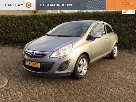 Opel Corsa - 1.4-16V Design Edition 1e eigenaar * NIEUWSTAAT - 1