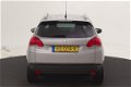 Peugeot 2008 - 1.2 110pk Active | VOL AUTOMAAT | NAVI | PANO DAK | GETINT GLAS - 1 - Thumbnail