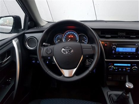 Toyota Auris - 1.3 Now 5-deurs 1ste eigenaar | CLIMATE CONTROL (AIRCO) | PARKEERSENSOREN ACHTER | - 1