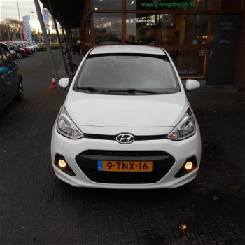 Hyundai i10 - 1.0i i-Motion Comfort - 1