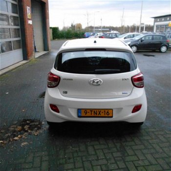 Hyundai i10 - 1.0i i-Motion Comfort - 1