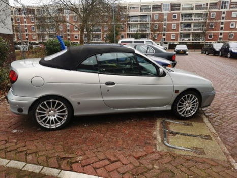 Renault Mégane Cabrio - 1.6-16V Aria - 1