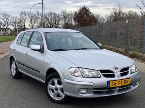 Nissan Almera - 1.8 Luxury - 1