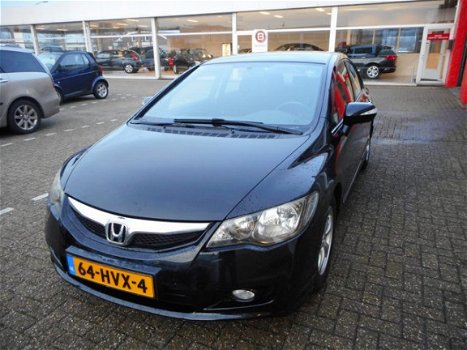 Honda Civic - 1.3 Hybrid nette auto met maar 158000 dzkm pdc stoel erwarming 4 nwe banden en nwe apk - 1