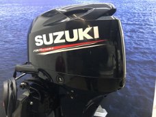 Suzuki 40pk met 60 pk computer 60 pk uitvoering