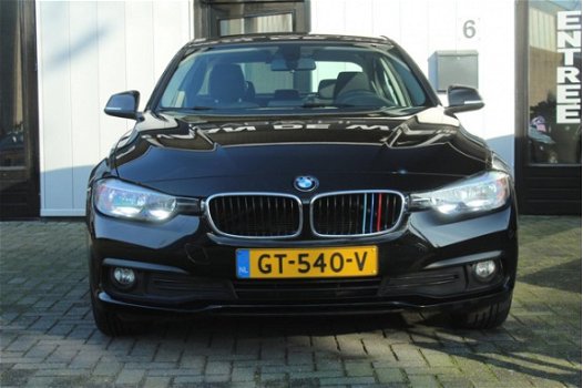 BMW 3-serie - 316d Corporate Lease Essential Automaat, Navigatie - 1