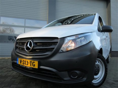 Mercedes-Benz Vito - 111cdi lang met airco , camera , navigatie , pdc - 1