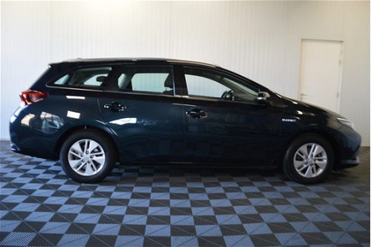 Toyota Auris Touring Sports - 1.8 Hybrid Dynamic // CAMERA NAVI CRUISE CLIMA 2xPDC LMV - 1