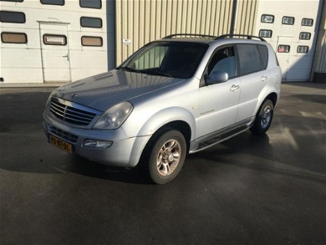 SsangYong Rexton - REXTON RX270 XDI VAN AUT - 1