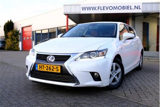 Lexus CT 200h - 25th Edition Aut. Leer/Camera/Navi - 1