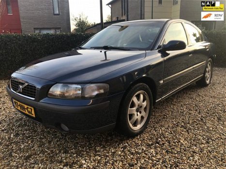 Volvo S60 - 2.4 Edition - 1