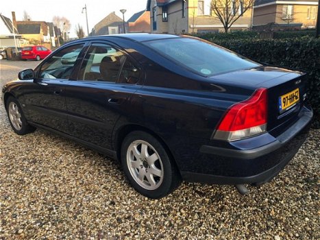 Volvo S60 - 2.4 Edition - 1