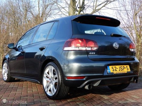 Volkswagen Golf - 2.0 GTI XENON/OPEN DAK/DYN-AUDIO/PDC/ETC - 1